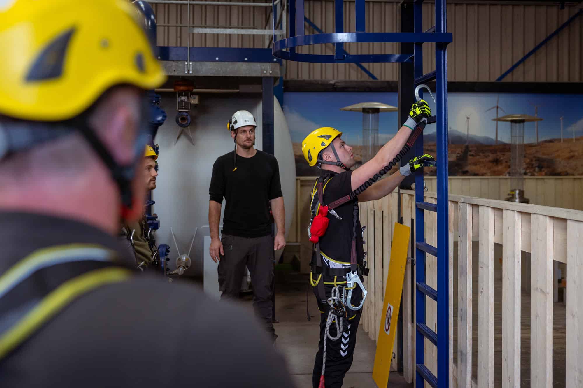 Actiefoto werken op hoogte